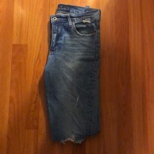 Distressed jean
